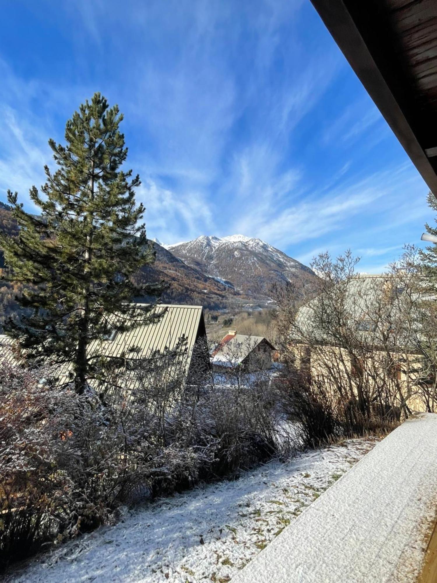 Serre Chevalier Studio 30 M2 Coin Montagne A 8 Minutes Des Pistes Saint-Chaffrey Extérieur photo